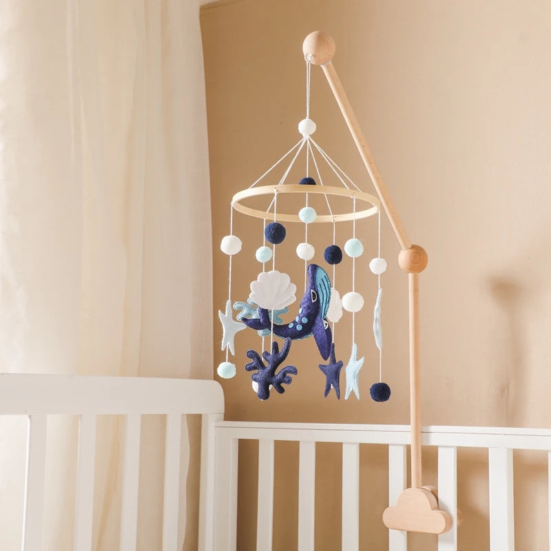 Mobile bebe musical baleine