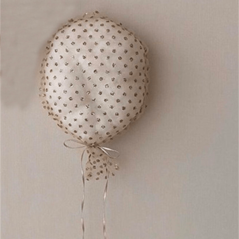 Ballon à suspendre bébé - Pois