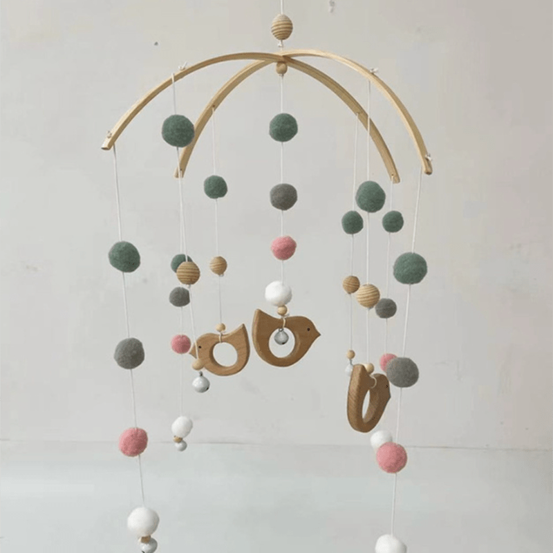 Mobile Bébé en Bois avec Perles